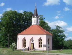 15-Kirche am Weg Dannenwalde